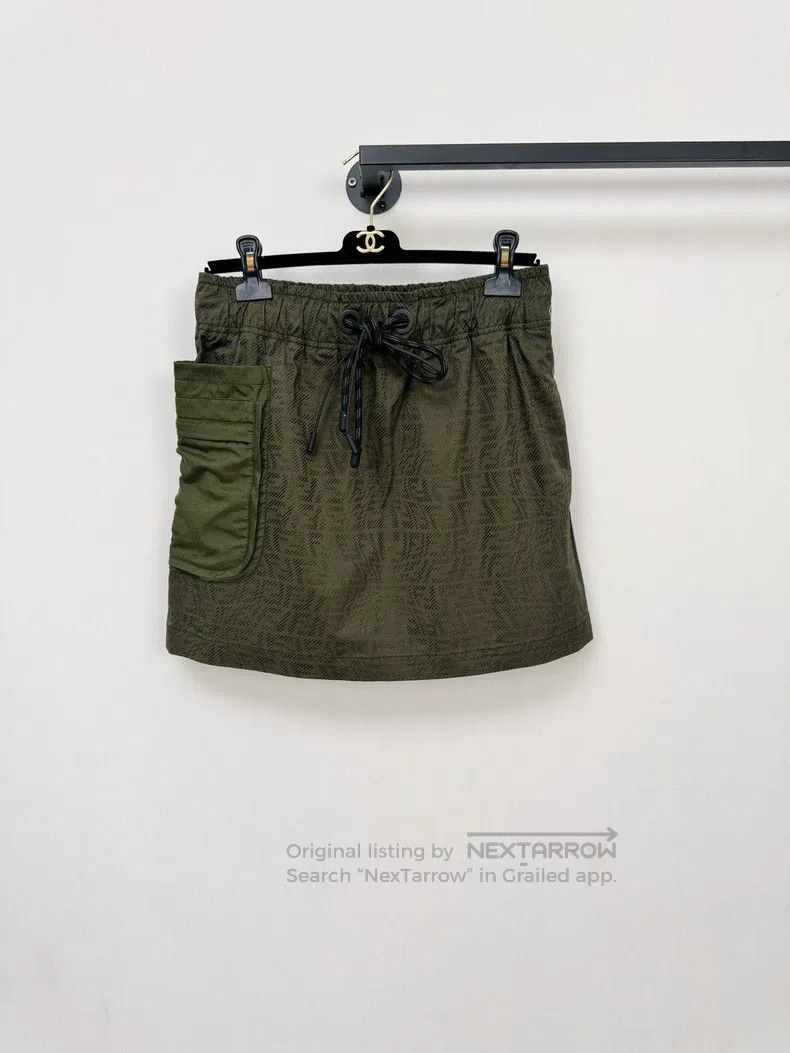 Fendi Fendi Skirt Size 27" / US 4 / IT 40 - 1 Thumbnail