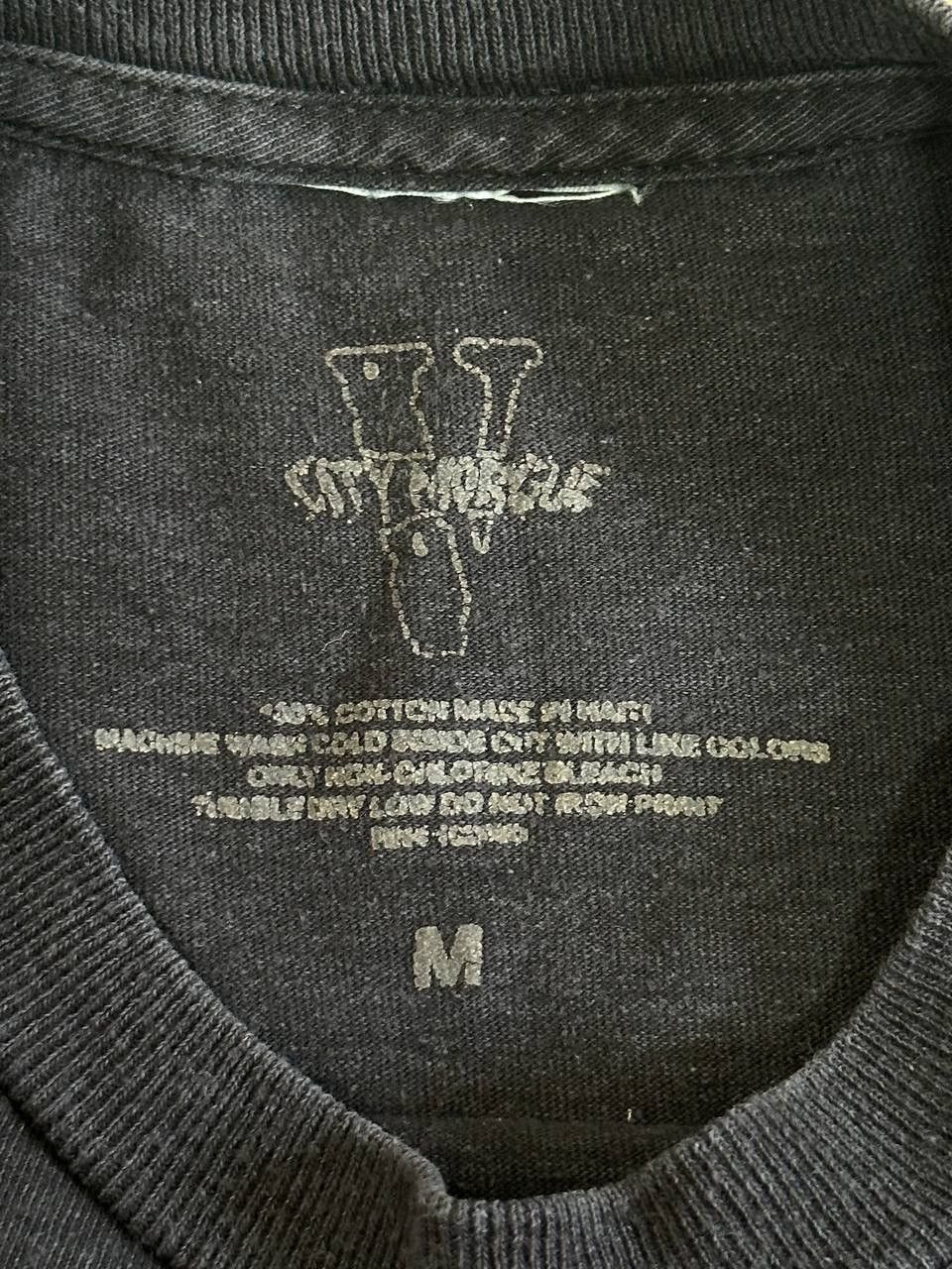 City Morgue × Vlone Vlone x City Morgue Blood V Logo T-Shirt Black Size M Size US M / EU 48-50 / 2 - 7 Thumbnail