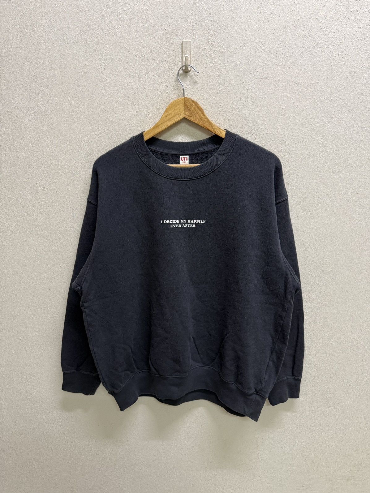 Disney Uniqlo Disney Backhitlogo Cartoon Network Sweatshirt Size US XL / EU 56 / 4 - 16 Thumbnail
