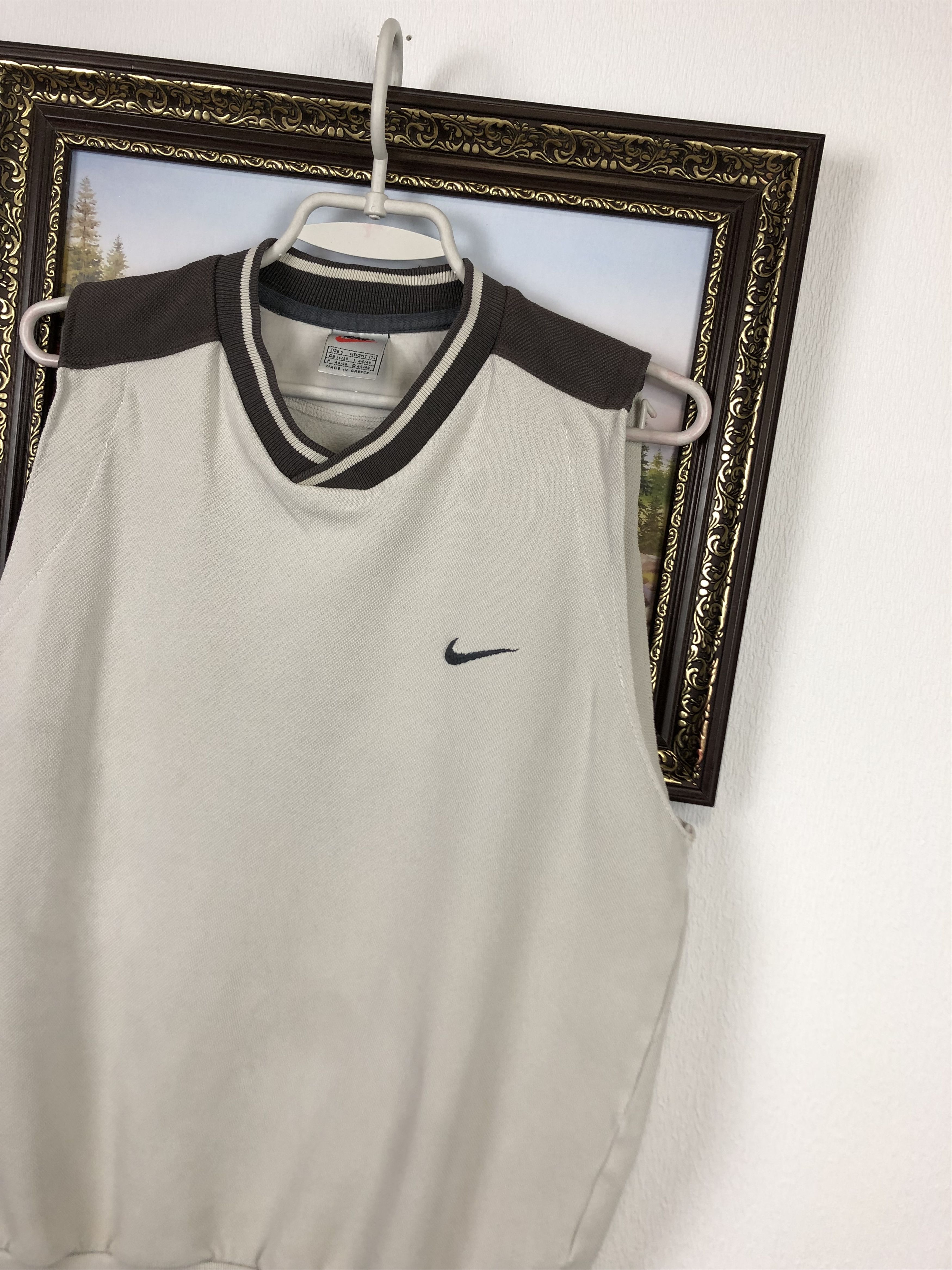 Nike Vintage Nike Sleveless Tank Top Jacket Shirt Hype Swoosh Size US S / EU 44-46 / 1 - 4 Thumbnail
