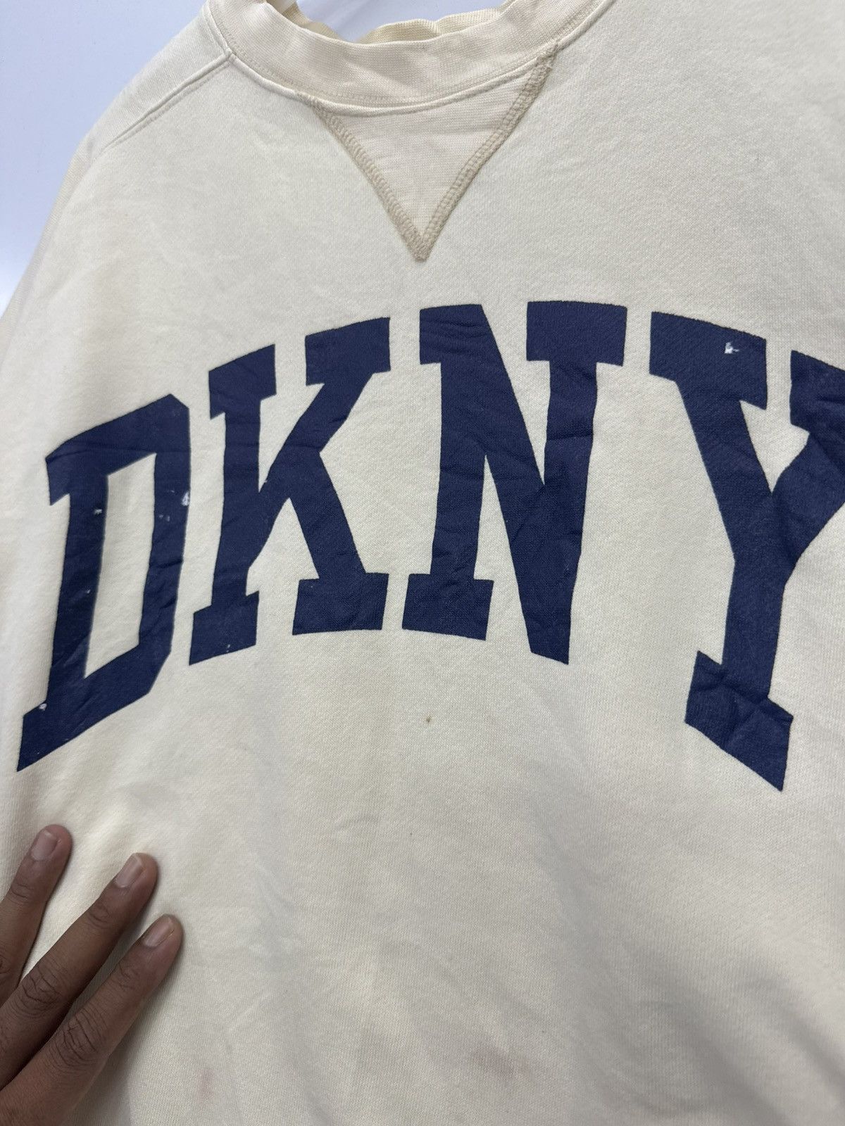 DKNY 🔥 Y2K DKNY Jeans Sweatshirt Crewneck Distressed Light Yellow Size US L / EU 52-54 / 3 - 5 Thumbnail