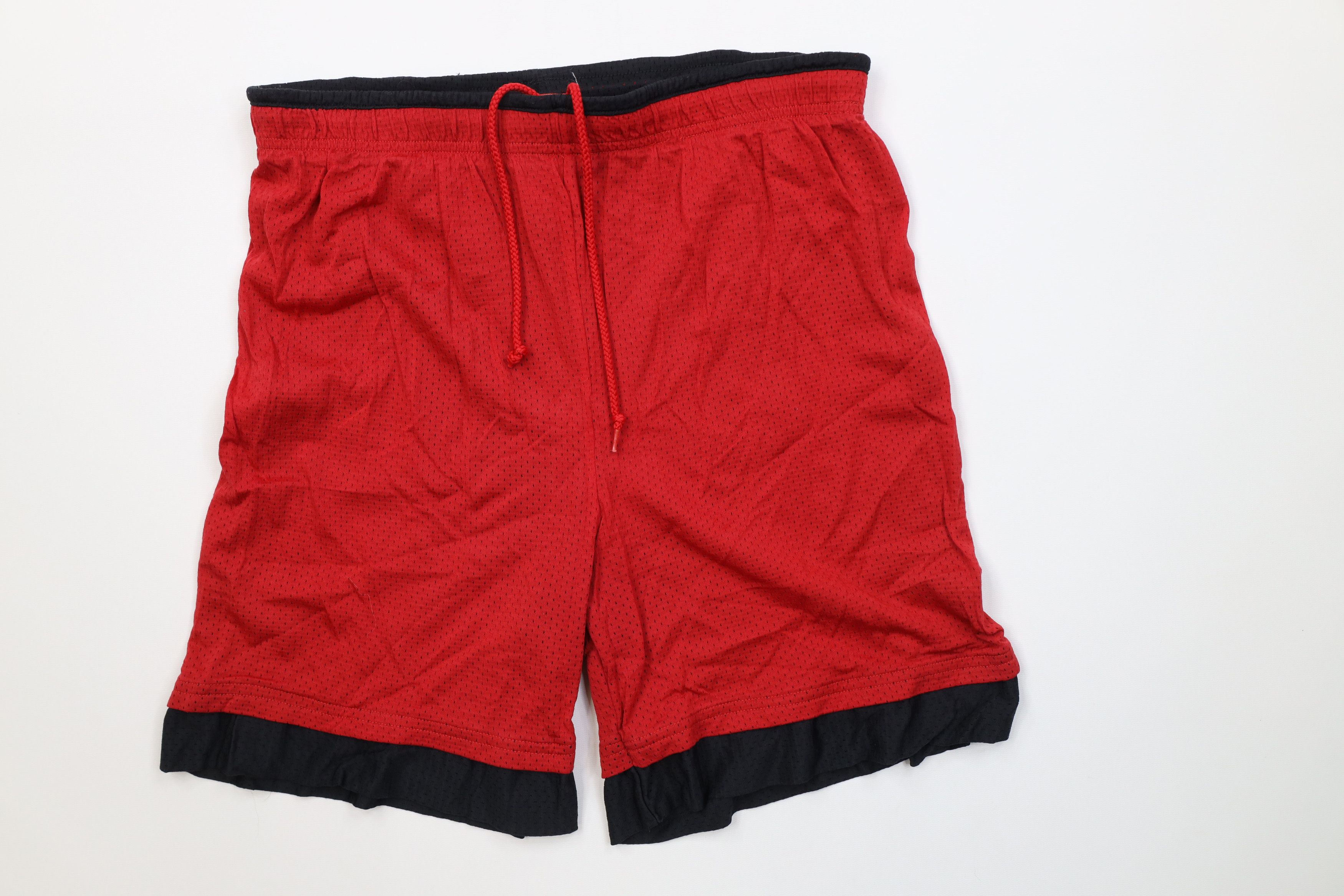 Vintage Vintage 90s Streetwear Layered Mesh Above Knee Shorts Red Size US 32 / EU 48 - 1 Thumbnail