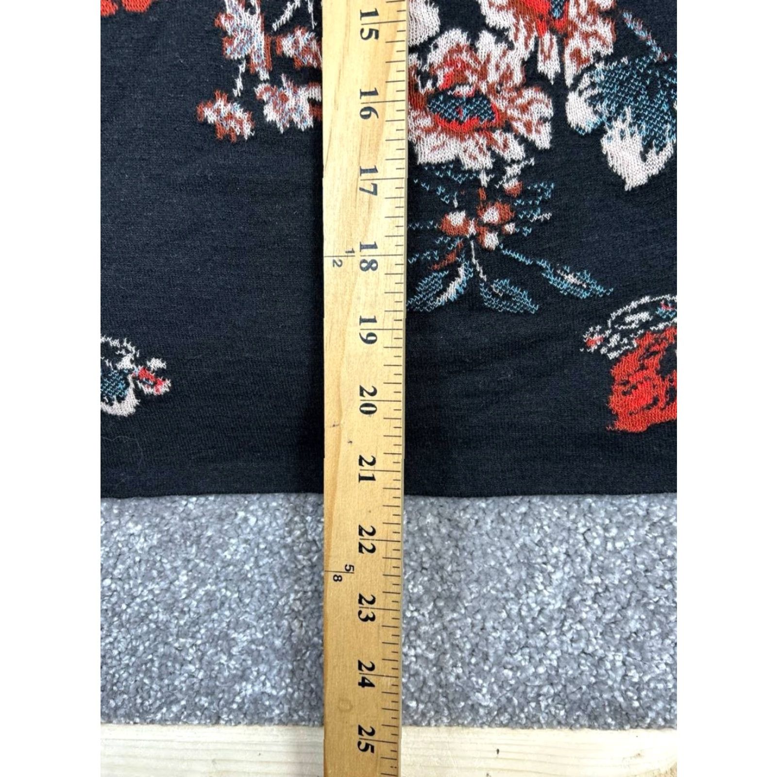 Vintage Moulinette Soeurs Sweater Womens XS Black Floral Knit Cardigan Open Front Cotton V-Neck Long Sleeve Winter Fall Spring Mens, Womens Size XS / US 0-2 / IT 36-38 - 8 Thumbnail
