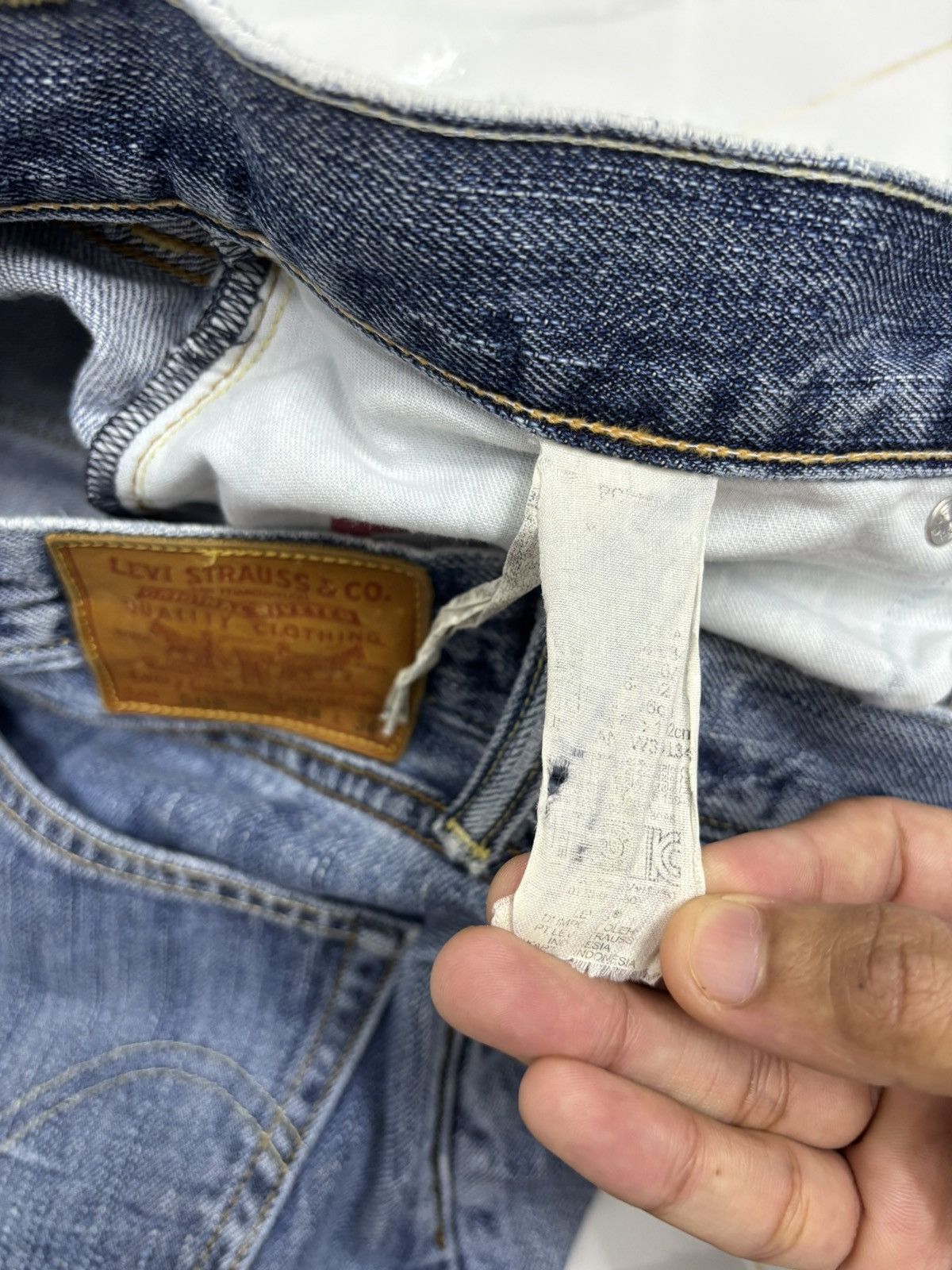 Hysteric Glamour VINTAGE LEVIS 505 SELVEDGE JEANS BAGGY DISTRESSED DENIM Size US 35 - 13 Thumbnail