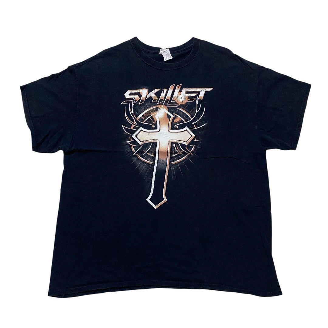 Gildan Gildan skillet cross and wings graphic black tee Size US XL / EU 56 / 4 - 1 Thumbnail