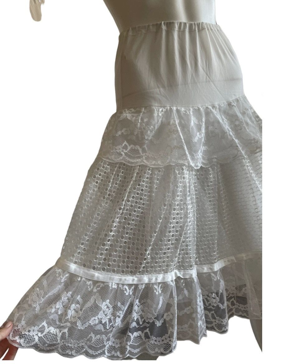 Vintage Romantic underskirt Triple layers, Lace Tulle skirt tutu Size 27" / US 4 / IT 40 - 2 Thumbnail