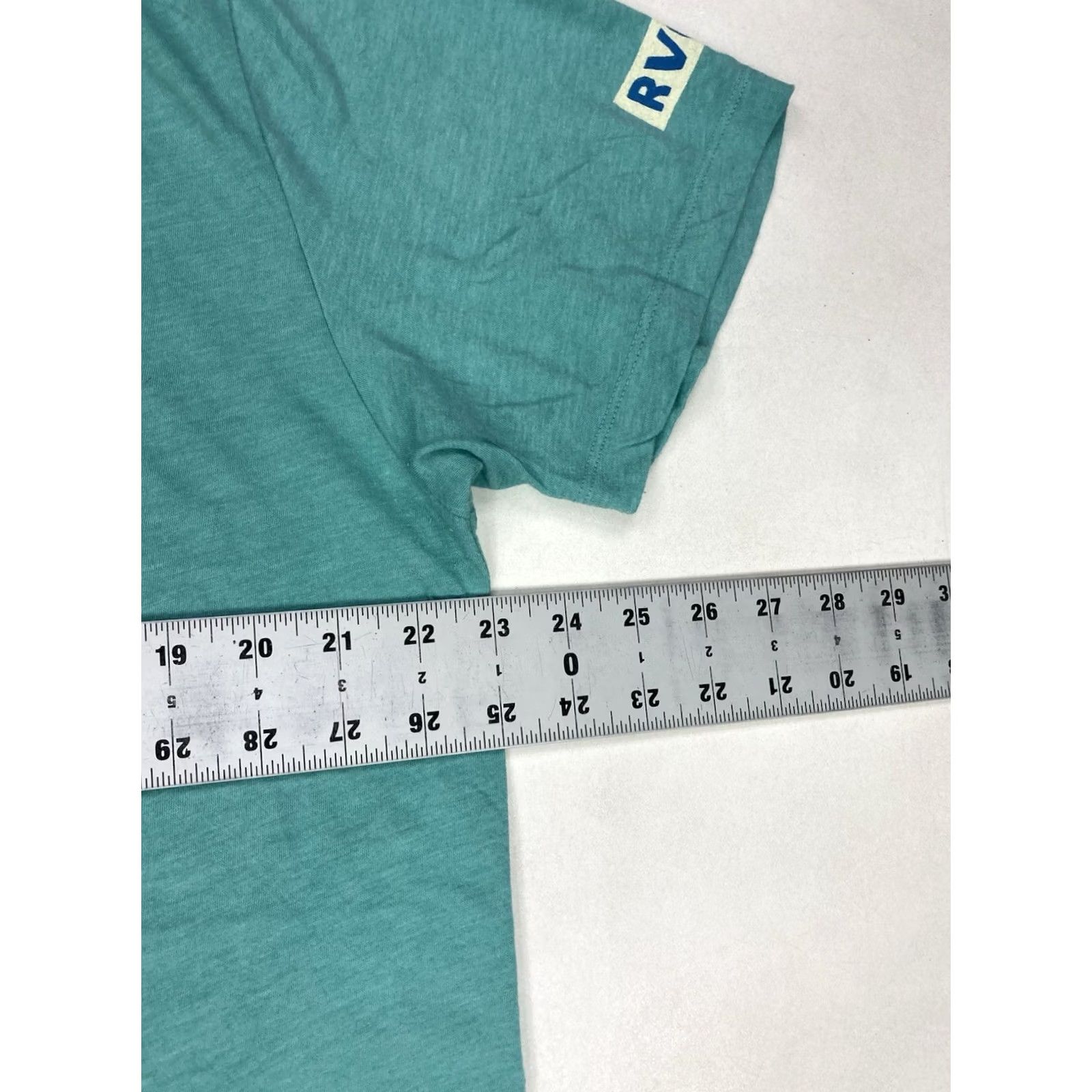 RVCA RVCA Car Graphic T-shirt Men XL Green Short Sleeve Crew Neck Size US XL / EU 56 / 4 - 7 Thumbnail