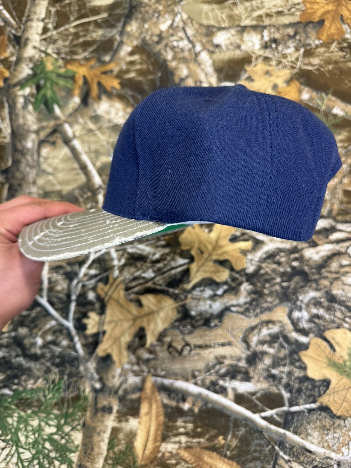 Vintage ***FINAL DROP***RARE BNWOT SEATTLE MARINERS AMERICAN NEEDLE Size ONE SIZE - 6 Thumbnail