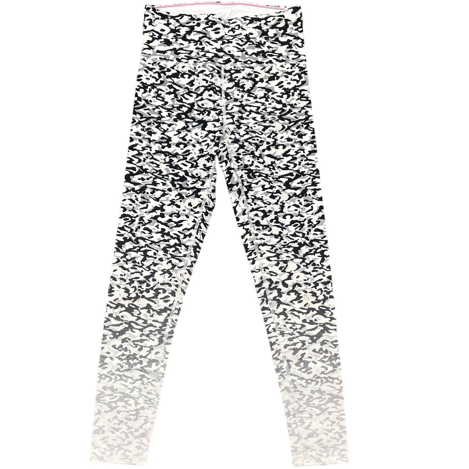 Calvin Klein NWOT Calvin Klein Performance Leggings Size 23" - 1 Thumbnail