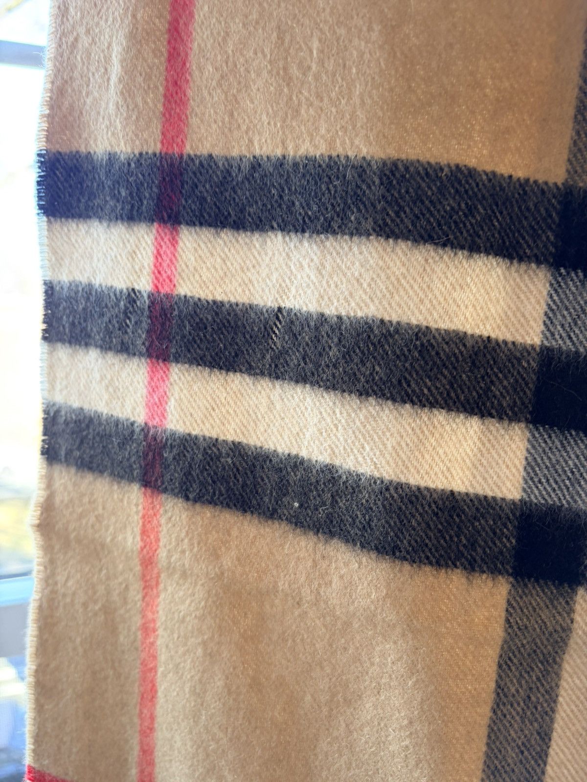 Burberry Burberry Classic Check Scarf Iconic Archive Beige Unisex Size ONE SIZE - 5 Thumbnail