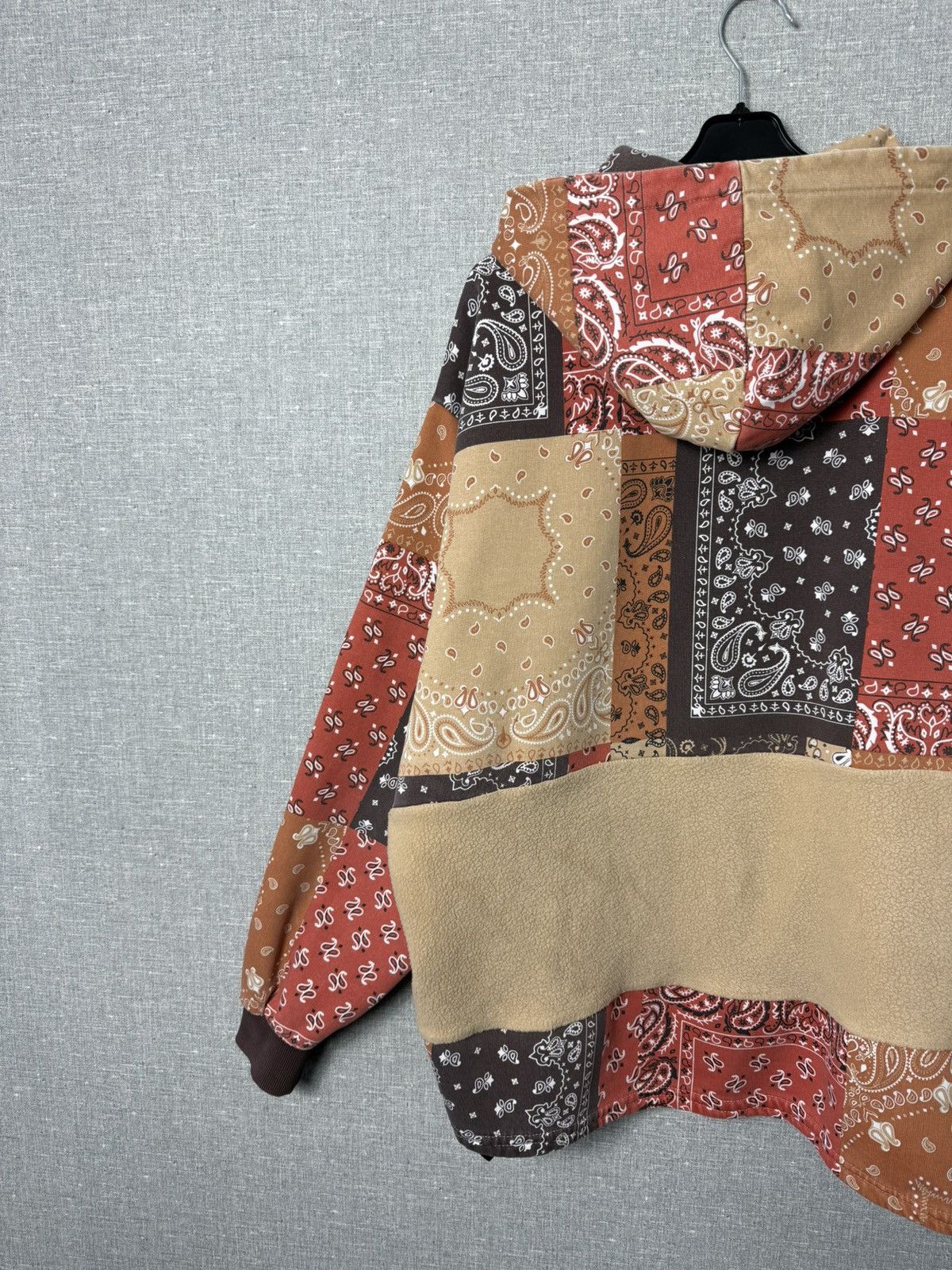 Karl Kani Karl Kani Patchwork Bandana Hoodie Center Logo Fleece Detail Size US M / EU 48-50 / 2 - 17 Thumbnail