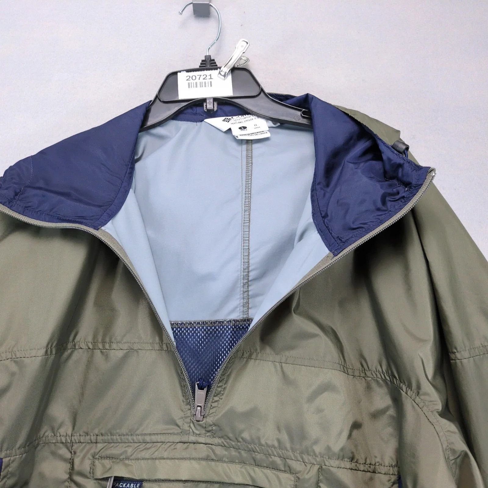 Columbia Columbia Sportswear 1/2 Zip Windbreaker Jacket Men's L Hood Size US L / EU 52-54 / 3 - 9 Thumbnail
