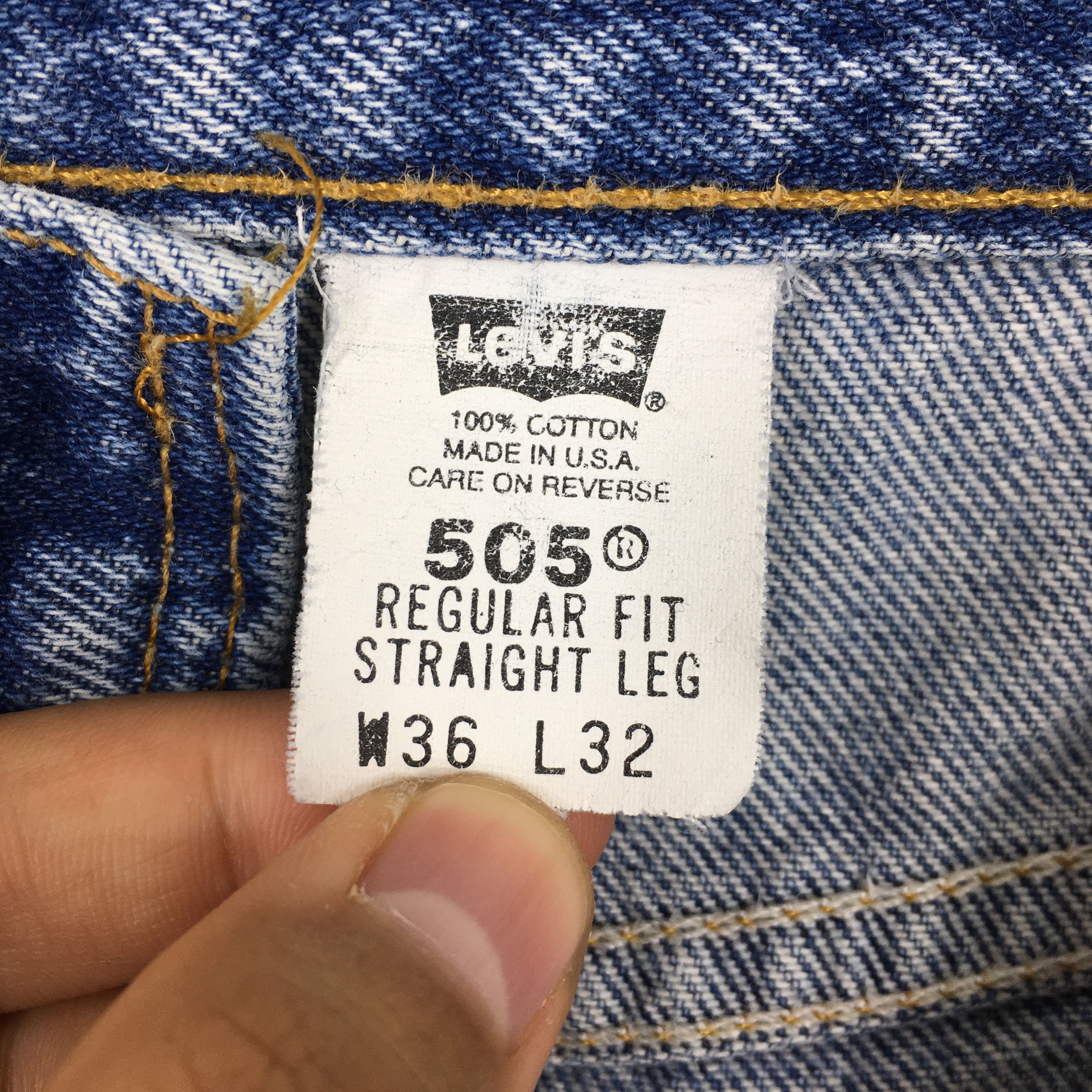 Levi's Size 33x30 Vintage Levi's 505 Light Wash Zipper Jeans S272 Size US 33 - 8 Thumbnail