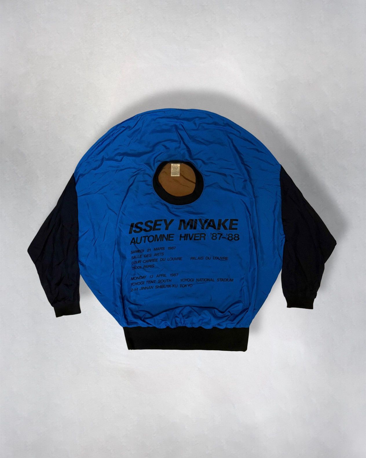Issey Miyake A/W87 Issey Miyake Nylon Circle Pattern Staff Crewneck Size US M / EU 48-50 / 2 - 1 Thumbnail