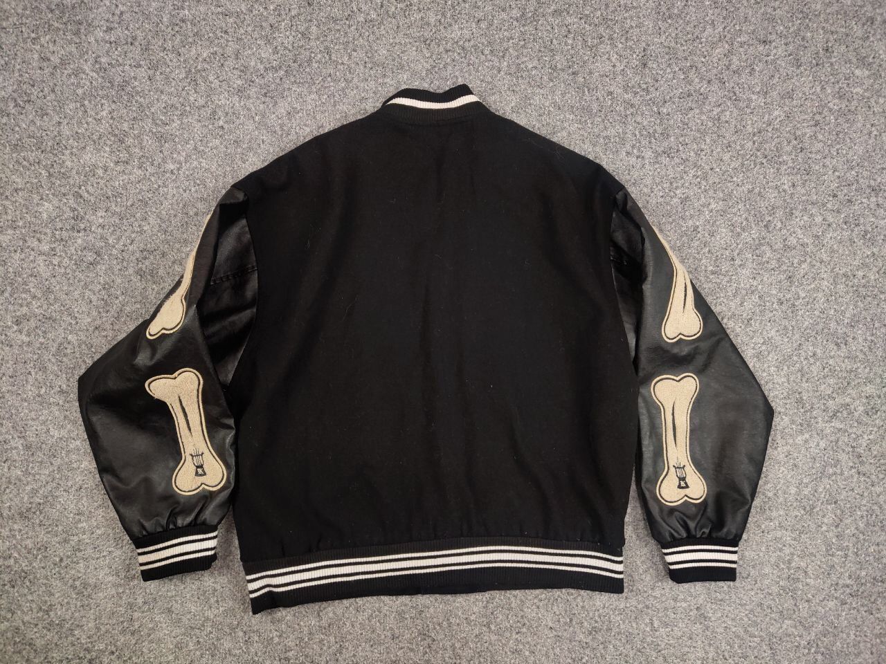 Japanese Brand Vintage Bones Japan Skeleton Letterman Varsity Bomber Jacket Size US S / EU 44-46 / 1 - 16 Thumbnail