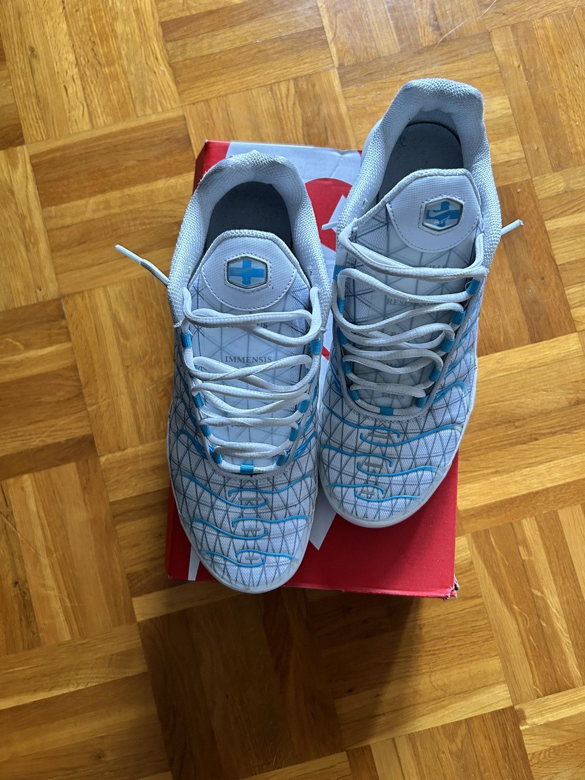 Nike Nike Air Max Plus TNs Marseille Size US 10.5 / EU 43-44 - 3 Thumbnail