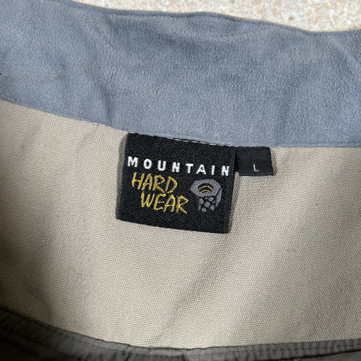 Mountain Hardwear Mountain Hardwear Pants sz L Khaki Hiking Climbing Gorpcore Size US 34 / EU 50 - 7 Thumbnail
