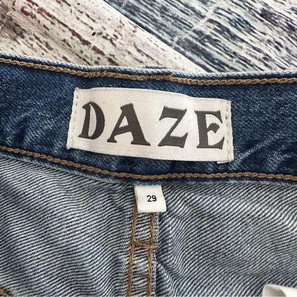 Other DAZE Denim Cropped Wide Leg Distressed Blue Jeans Size 29" - 6 Thumbnail