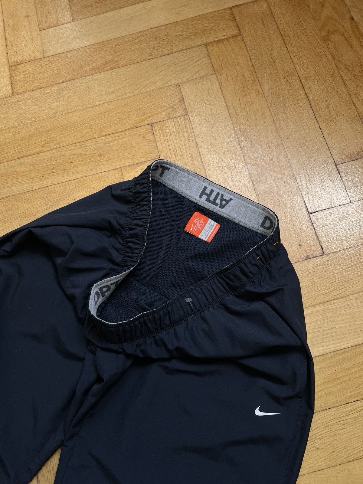 Nike × Vintage Nike VTG 2000s ultralight track pants dark blue navy y2k rap Size US 30 / EU 46 - 13 Thumbnail