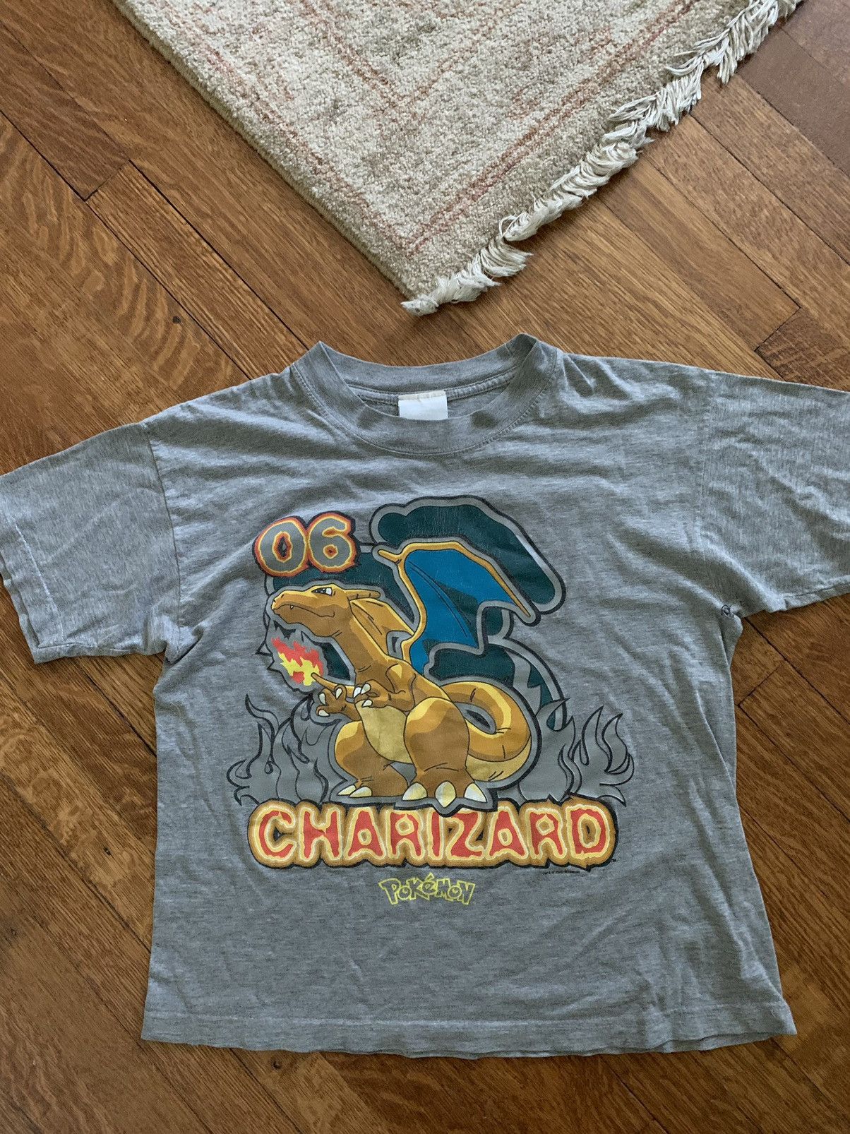 00’s Nintendo POKEMON CHARIZARD T-SHIRT Vintage 2000 Nintendo POKEMON CHARIZARD Long Sleeve T-Shirt