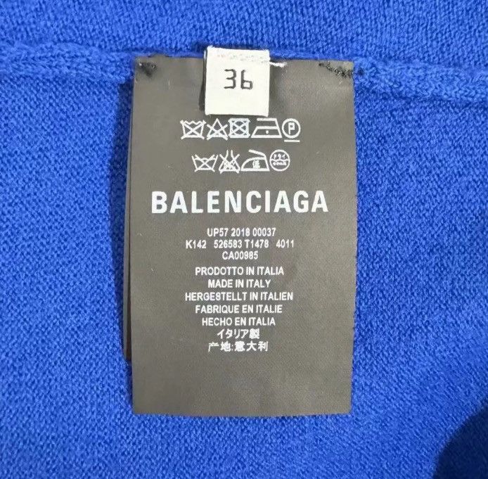 Balenciaga Balenciaga Blue Yellow B Woolen Sweater2412-Nextarrow Size US S / EU 44-46 / 1 - 4 Thumbnail