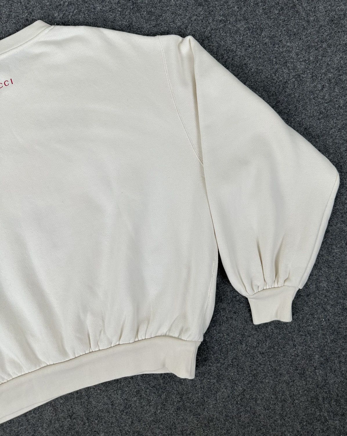 Gucci Gucci - F/W18 Maison De Lamour Cat - Sequins Cropped Sweater Size S / US 4 / IT 40 - 8 Thumbnail