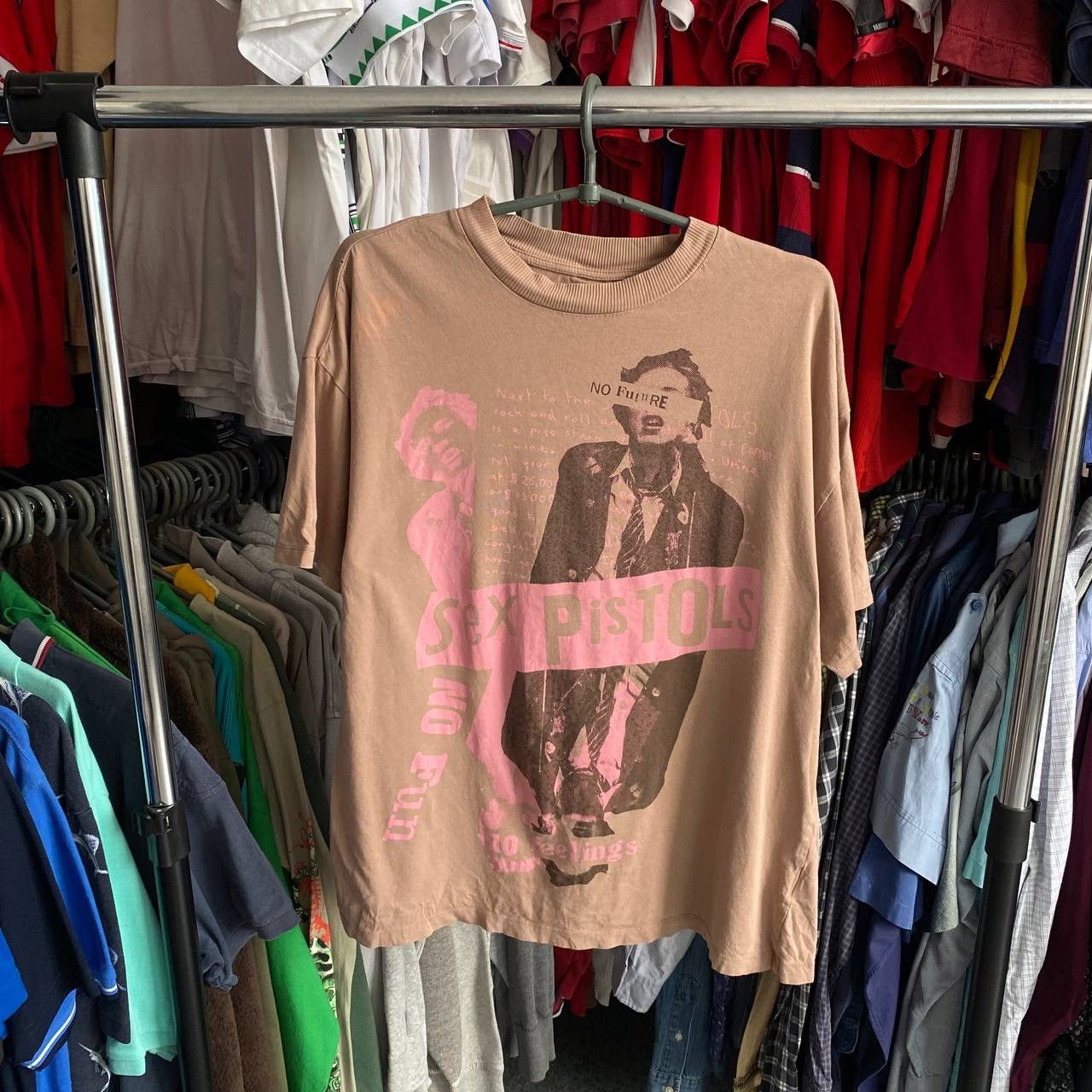 Band Tees × Vintage Vintage SEX PISTOLS Big Logo rare rock band tee Size US M / EU 48-50 / 2 - 1 Thumbnail
