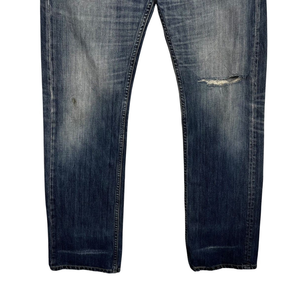 Levi's Vintage Levis 505 Distressed Denim Jeans Size US 32 / EU 48 - 4 Thumbnail