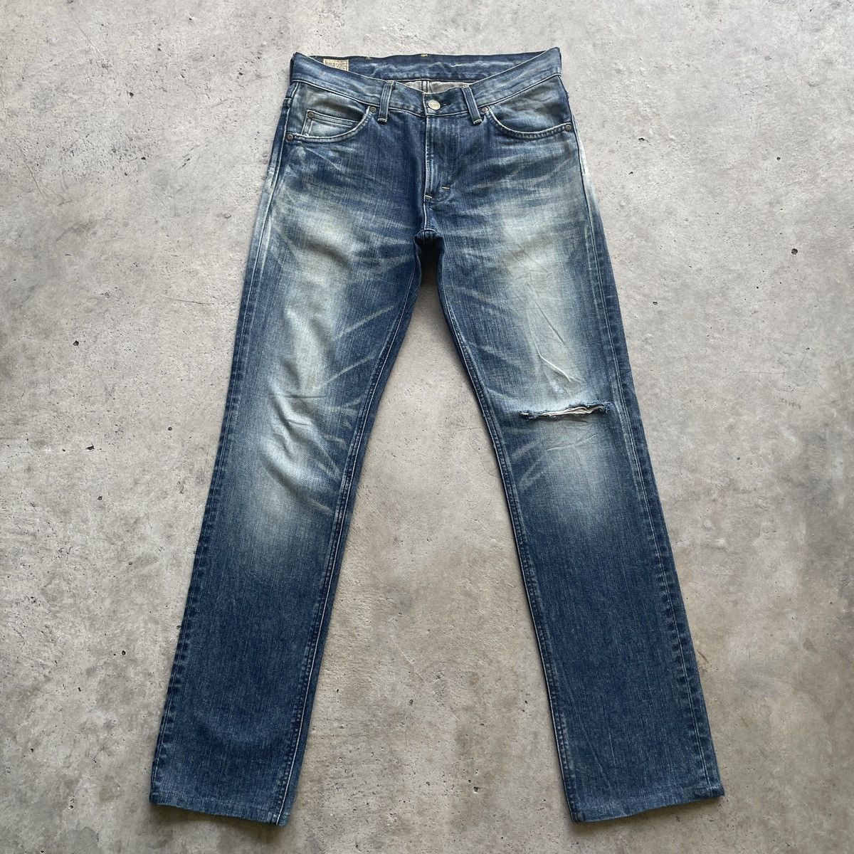Japanese Brand × Jean × Vintage Vintage Japanese Brand Distressed Jeans Faded Denim Pants Size US 31 - 1 Thumbnail