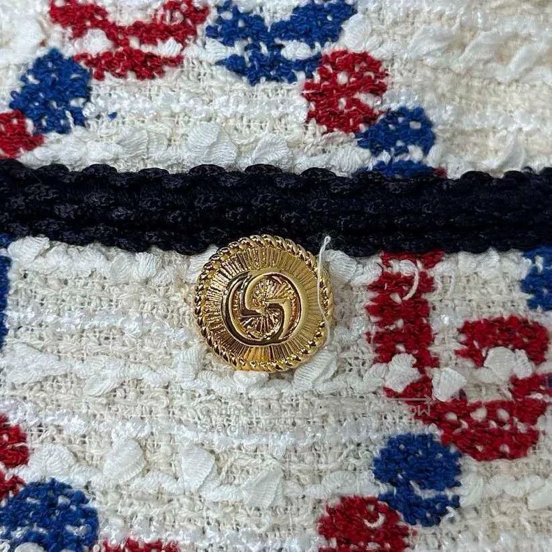 Gucci Gucci Old flower red and blue full print knitted coat Size XS / US 0-2 / IT 36-38 - 6 Thumbnail