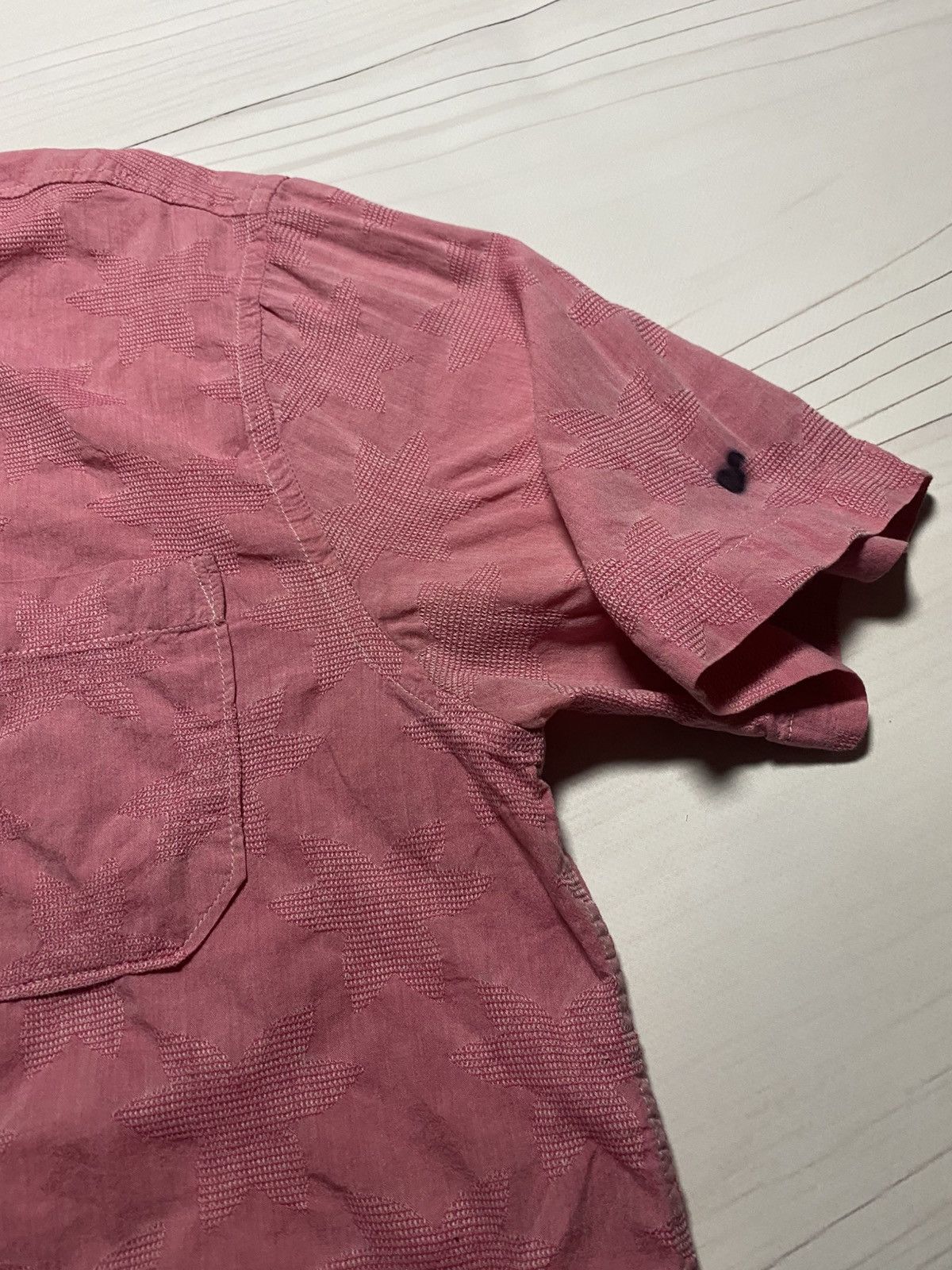 Universal Works × Vintage Universal Works pink stars Hawaii Button Up y2k camp shirt Size US S / EU 44-46 / 1 - 10 Thumbnail