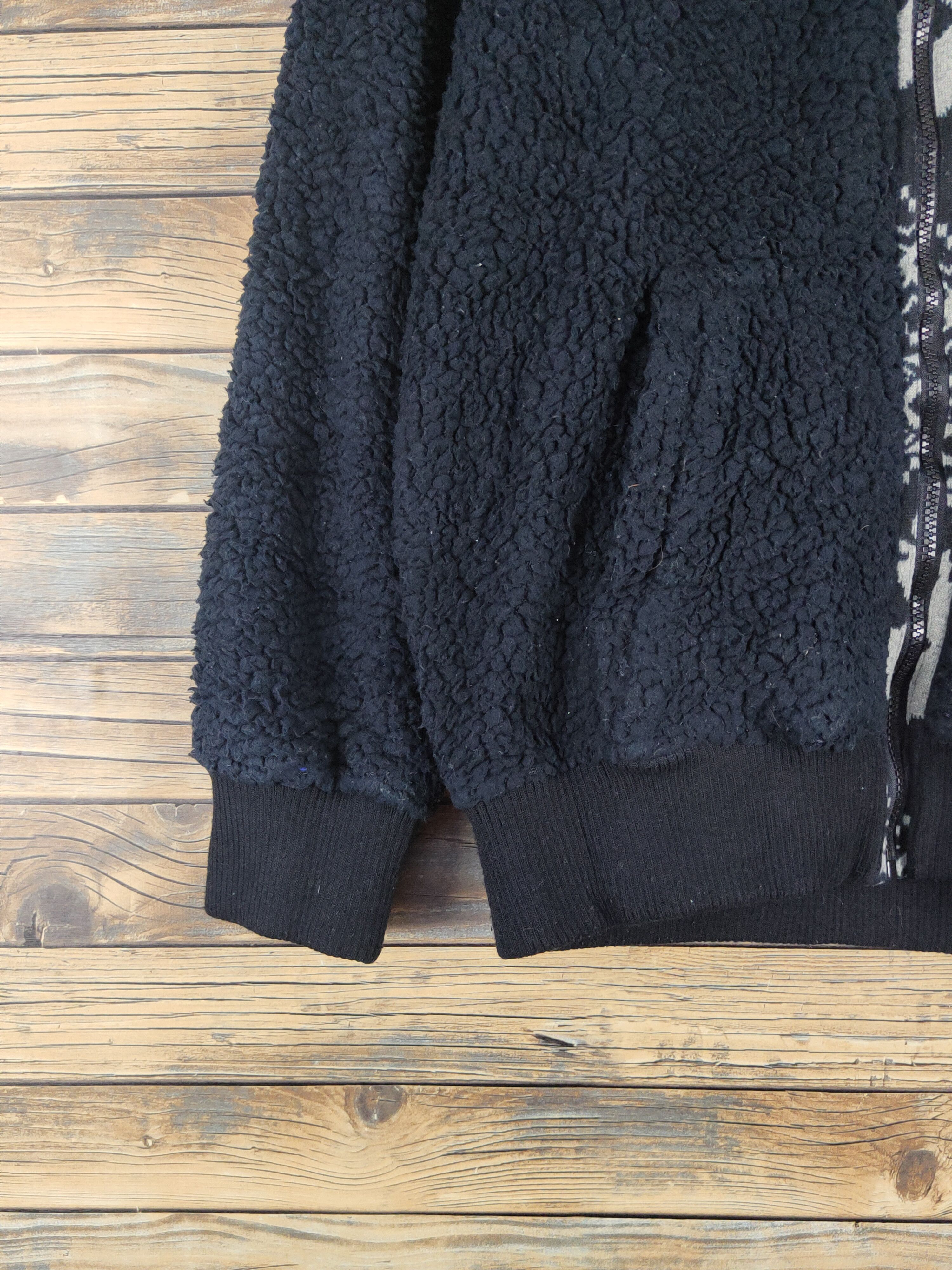 Japanese Brand × Vintage Commontage Garments Black hoodie fleece Sweaters #W1652 Size US L / EU 52-54 / 3 - 4 Thumbnail