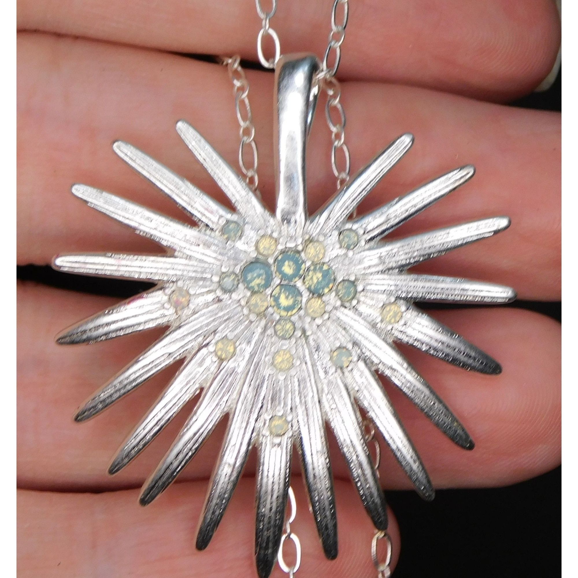 Other Whimsical Ice Princess Silver Tone Pendant Necklace With Blu Size ONE SIZE - 1 Thumbnail