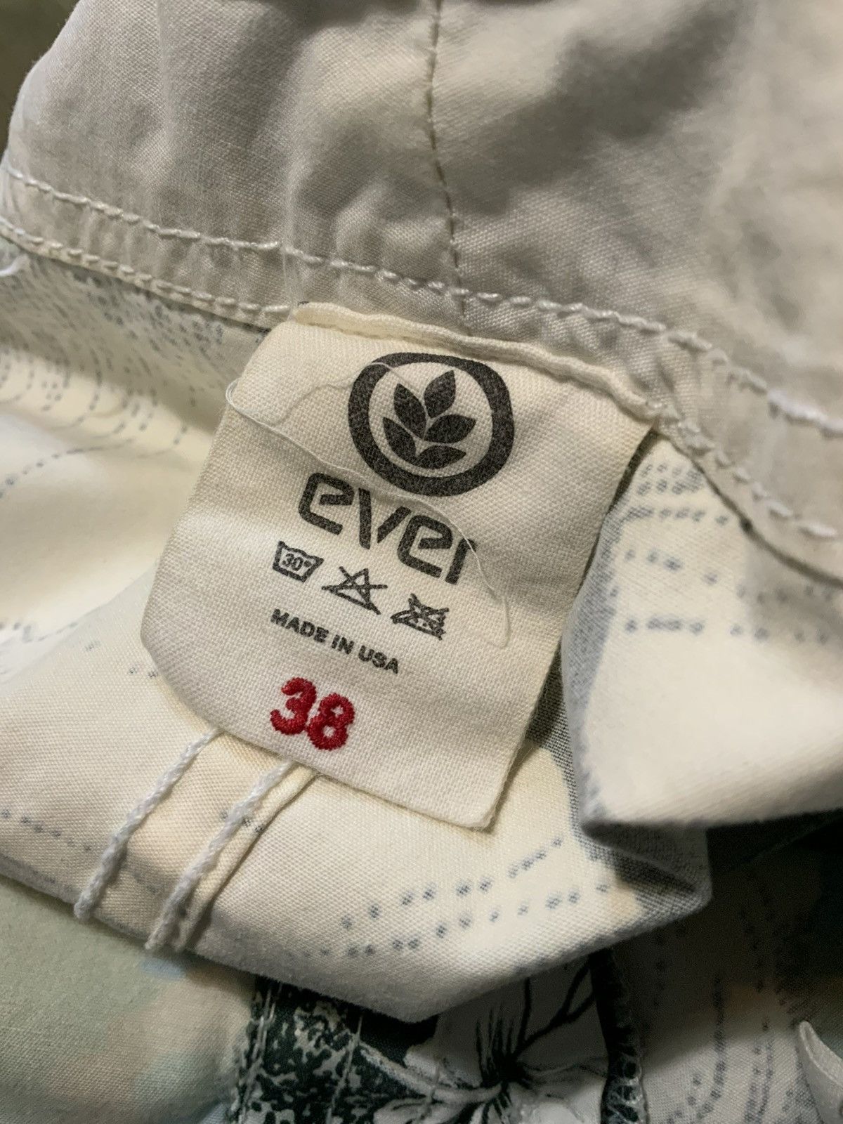 Ever Ever Handcrafted USA Hawaiian Hibiscus Flower Board Shorts Size US 38 / EU 54 - 5 Thumbnail