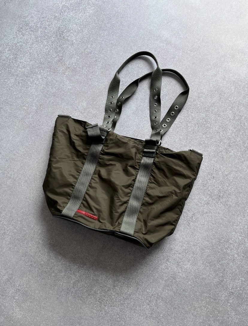 バッグ old prada sports nylon shoulder bag old prada sports nylon shoulder bag