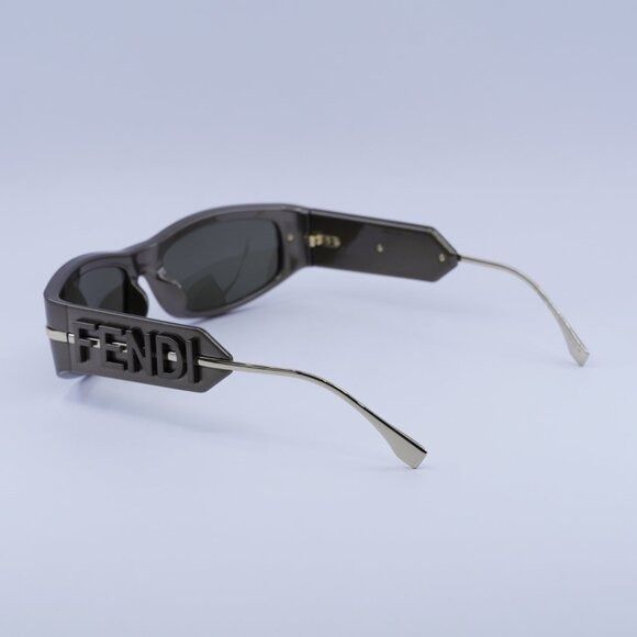 Fendi Fendi FE40120I 45E Sunglasses Shiny Brown Oval Frame, Brown Size ONE SIZE - 5 Thumbnail
