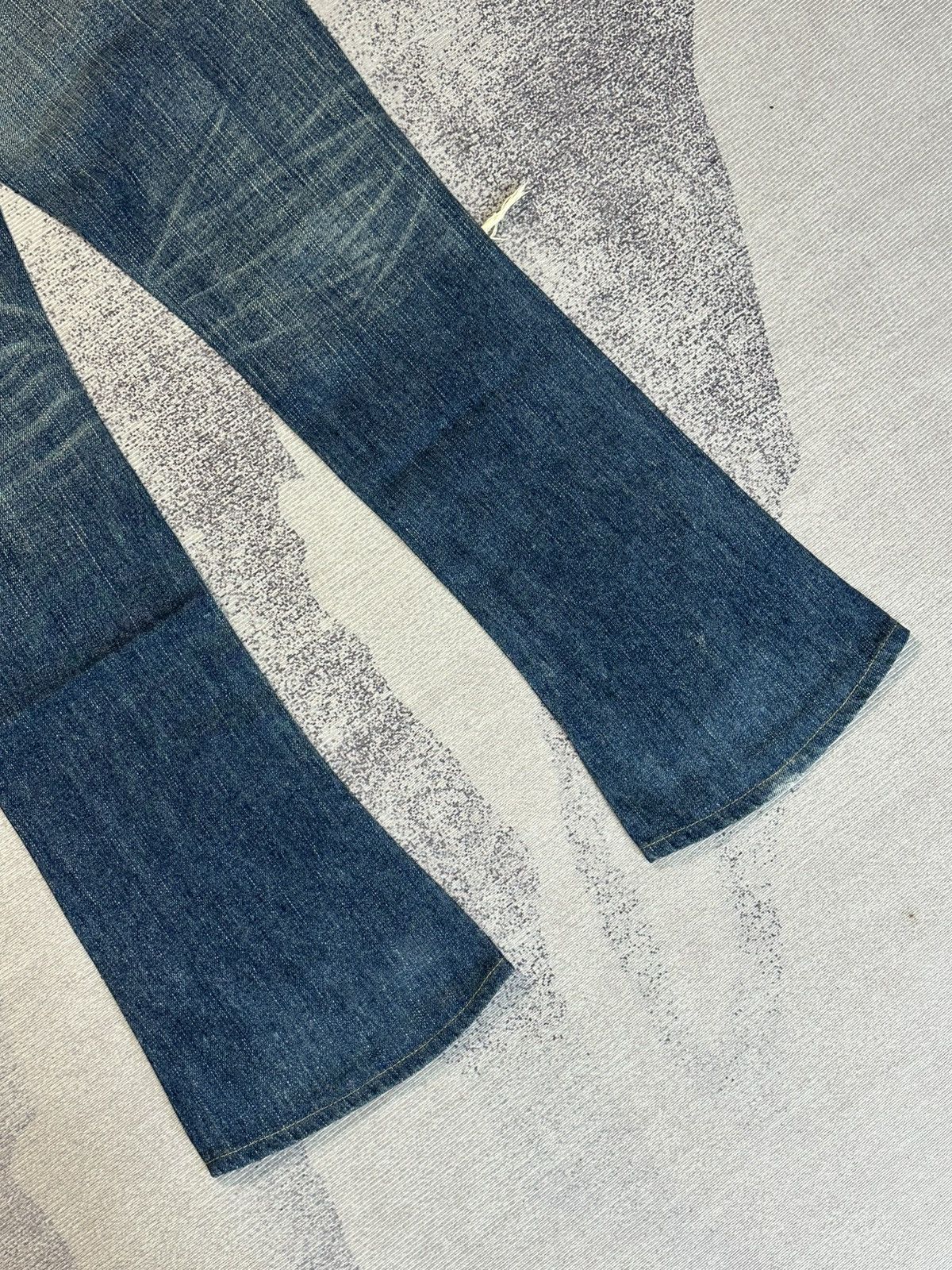 Japanese Brand RARE SLY Distressed Flare Jeans Size US 27 - 15 Thumbnail
