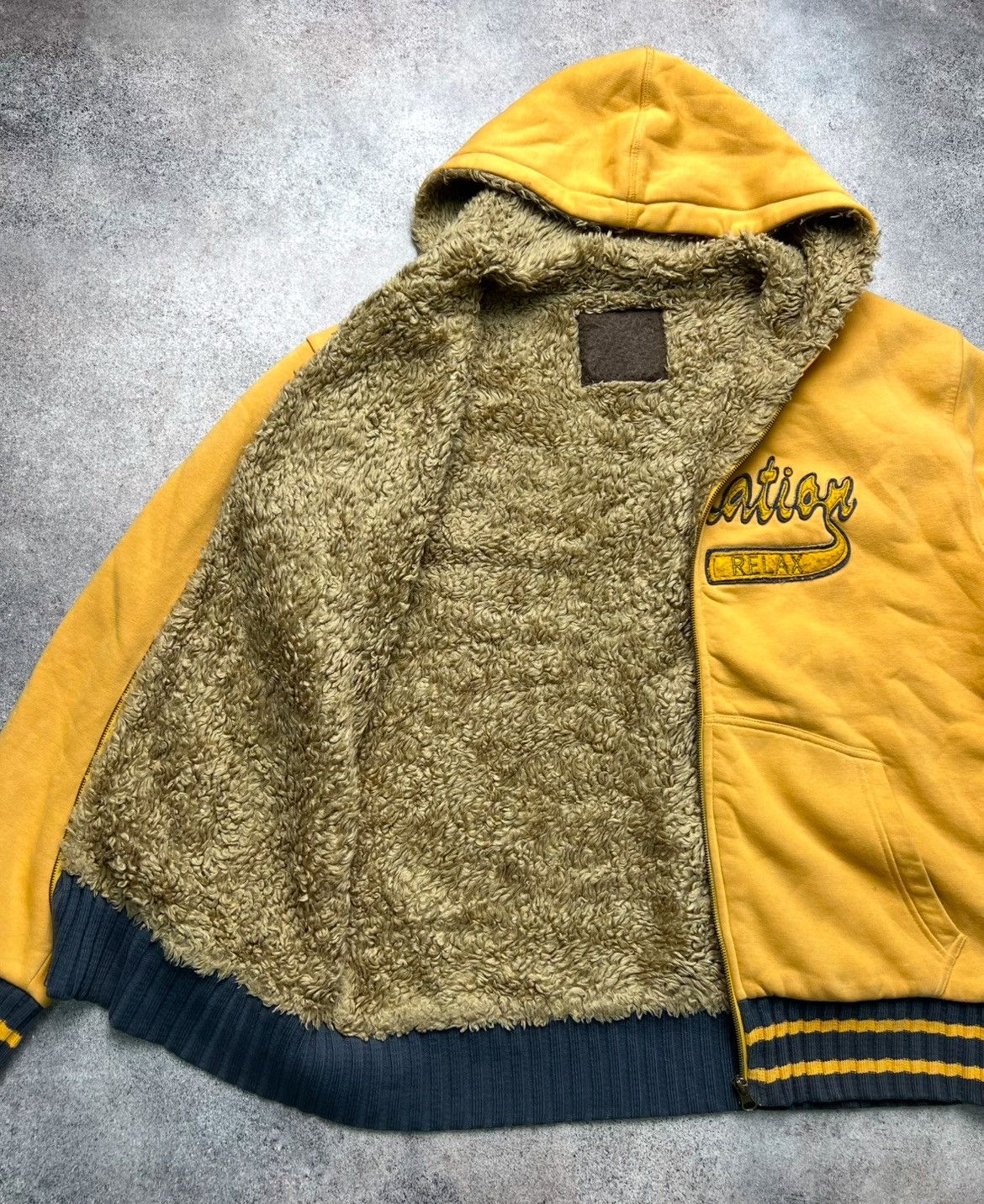 Hysteric Glamour Vintage japanese zip jacket with fur inside Size US L / EU 52-54 / 3 - 3 Thumbnail