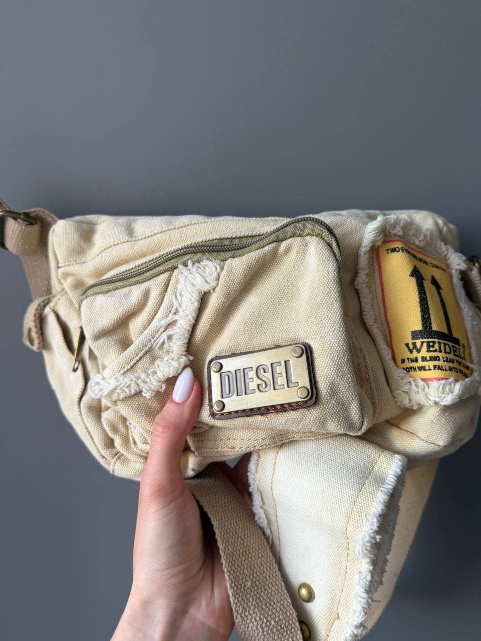 Diesel Diesel Paper Bag Zip Logo Archive Crossbody Bag Y2K Style Size ONE SIZE - 8 Thumbnail