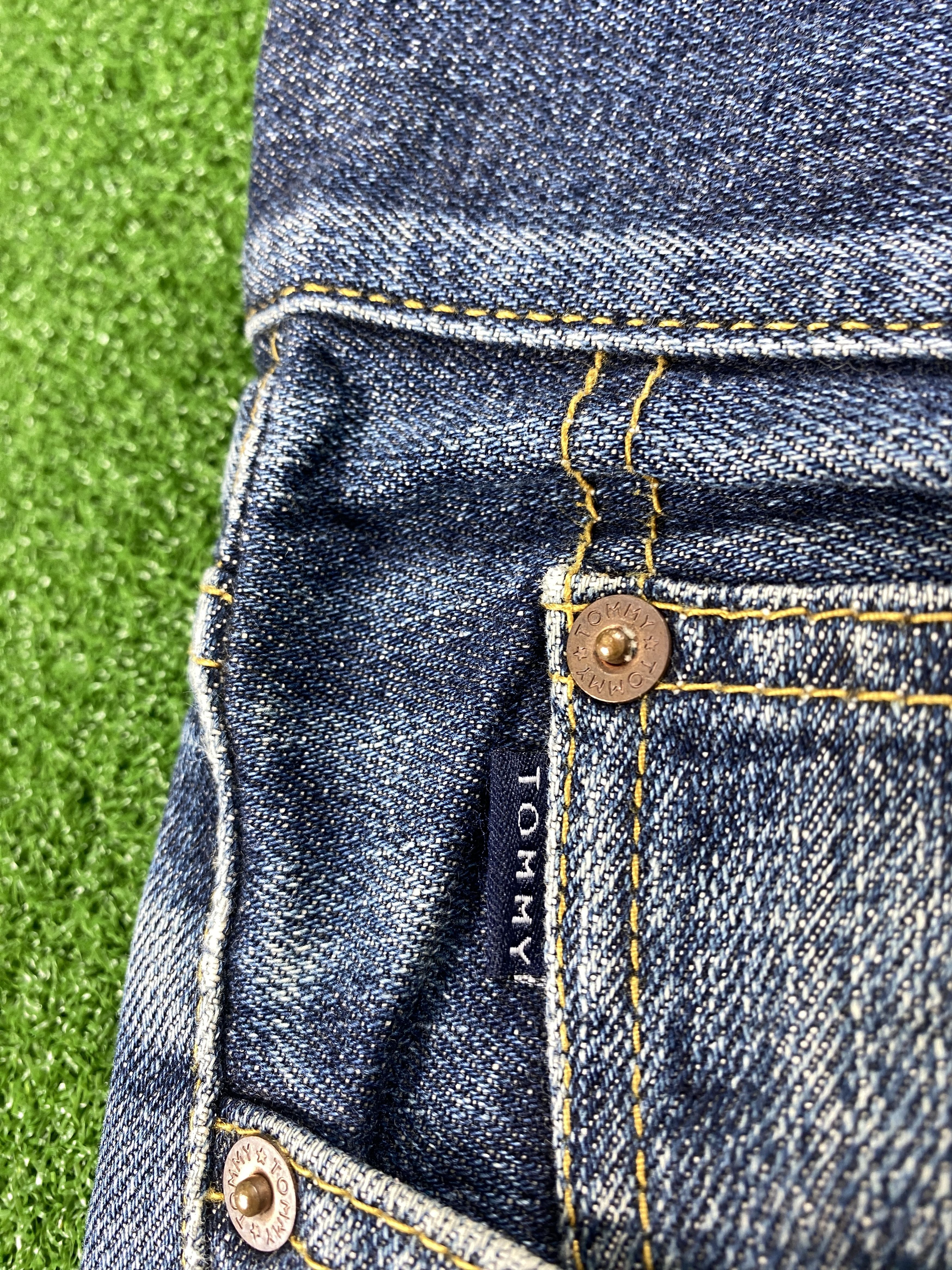 Tommy Hilfiger 💢 Selvedge Vintage Tommy Faded Blue Jeans CP0090 Size US 38 / EU 54 - 13 Thumbnail