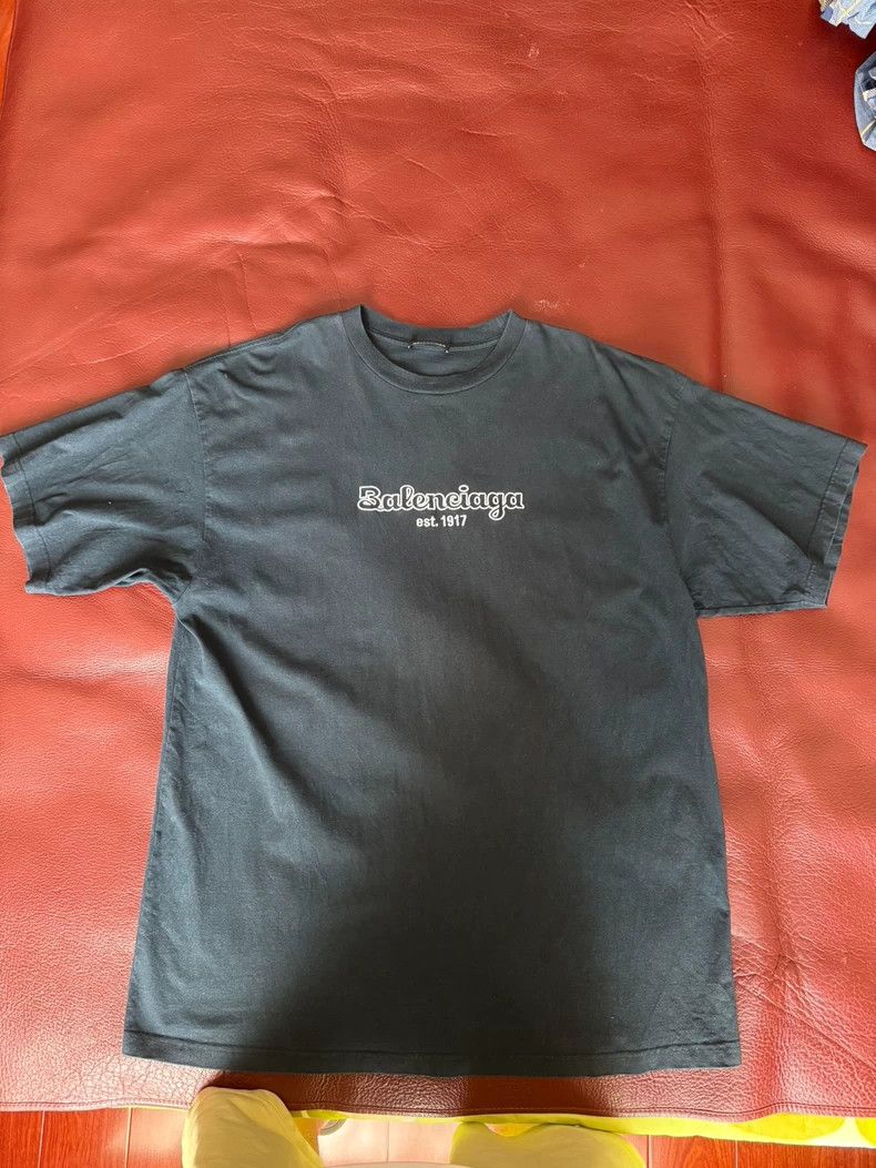 Balenciaga Balenciaga Navy blue cursive embroidered logo Size US M / EU 48-50 / 2 - 2 Thumbnail