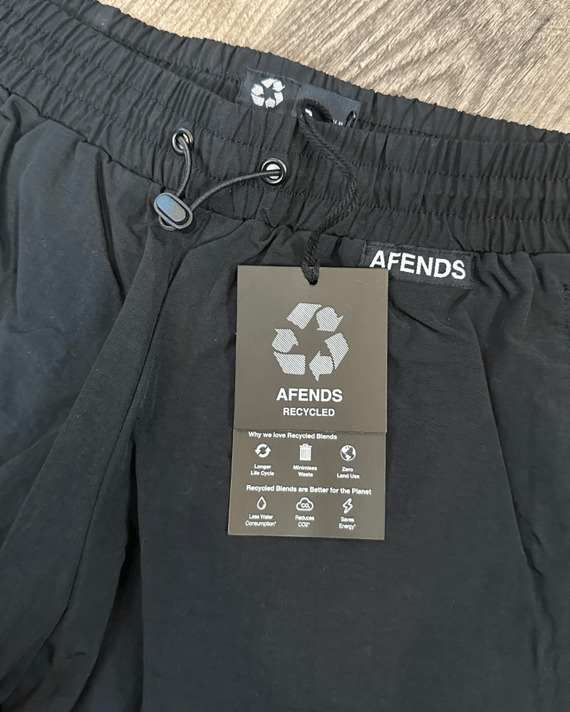 Afends NWT Afends - Pala Recycled Nylon Spray Shorts Black - Small Size 27" / US 4 / IT 40 - 2 Thumbnail