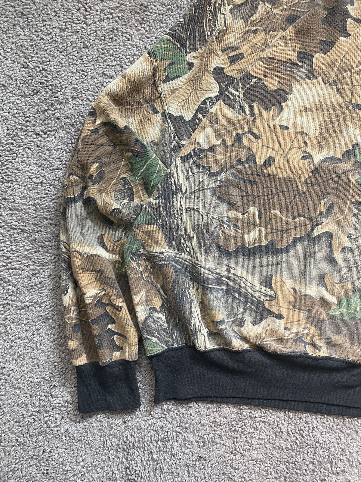 Vintage Vintage Crazy 90s Realtree Camo Sweatshirt Size US M / EU 48-50 / 2 - 3 Thumbnail