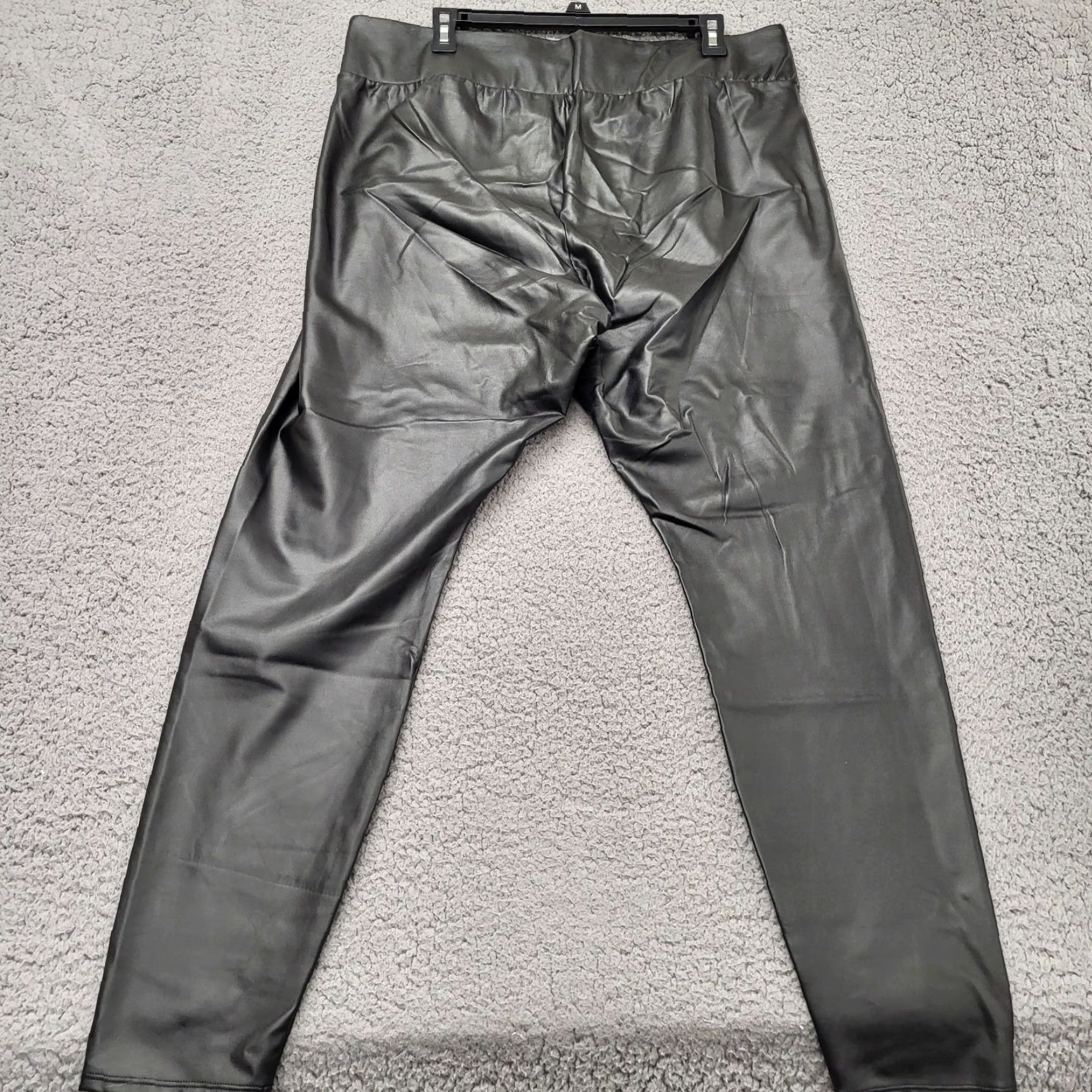 Vintage Lane Bryant Faux Leather Pants Solid Black Pull On Pleather Size C/D 16W Women Tapered Leg Rock City Winter Spring Fall Dress Pants Size 38" / US 16 / IT 52 - 3 Thumbnail