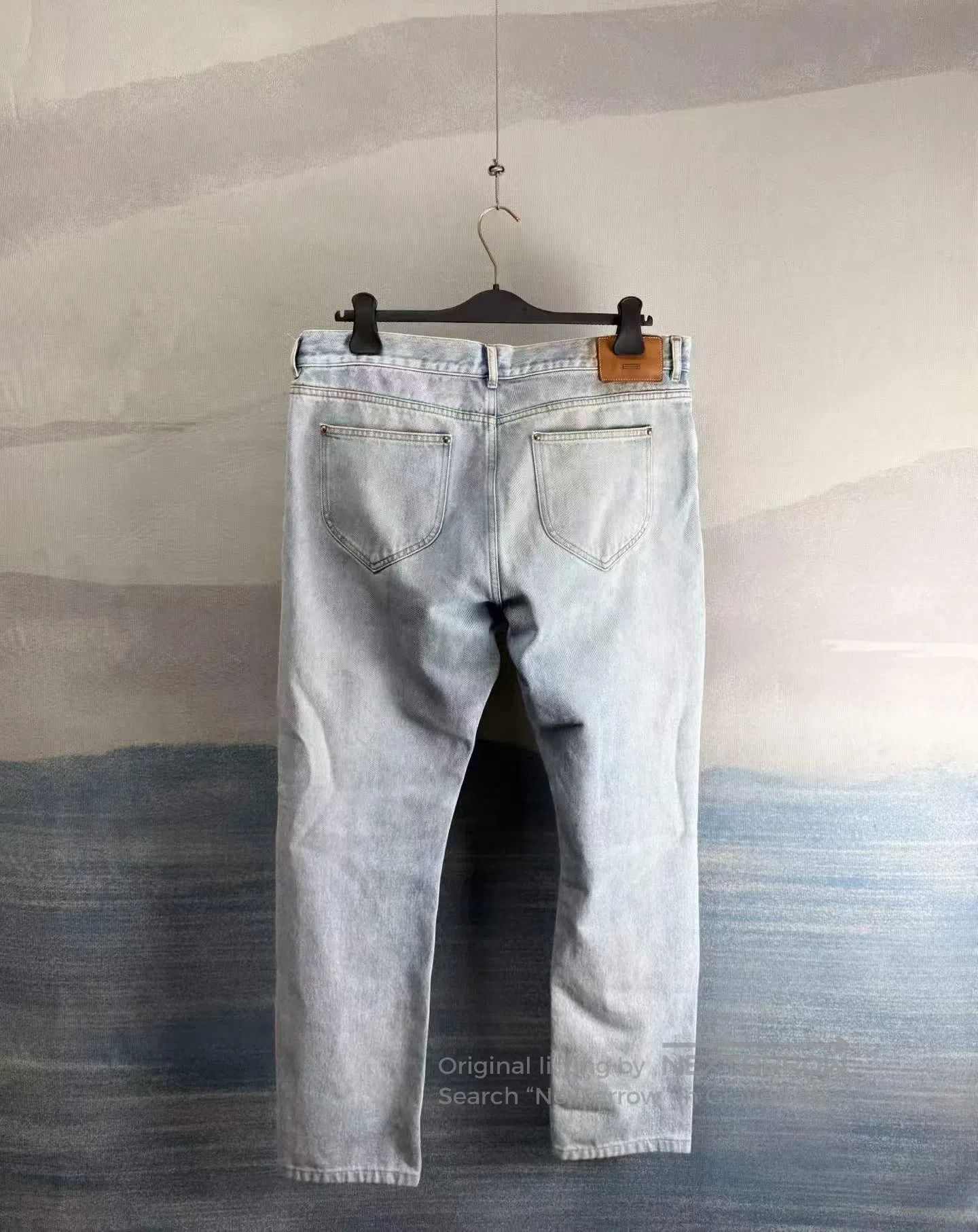Louis Vuitton Louis Vuitton Light Blue Back Leather Patch Denim Pants| Size US 36 / EU 52 - 2 Thumbnail