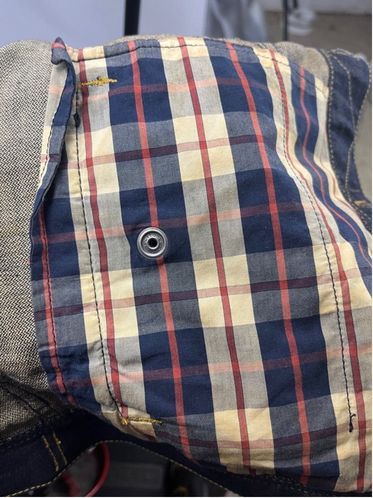 Armani Armani Indigo Denim Jacket w/ Plaid Lining – Size M (EU 50) Size L / US 10 / IT 46 - 8 Thumbnail