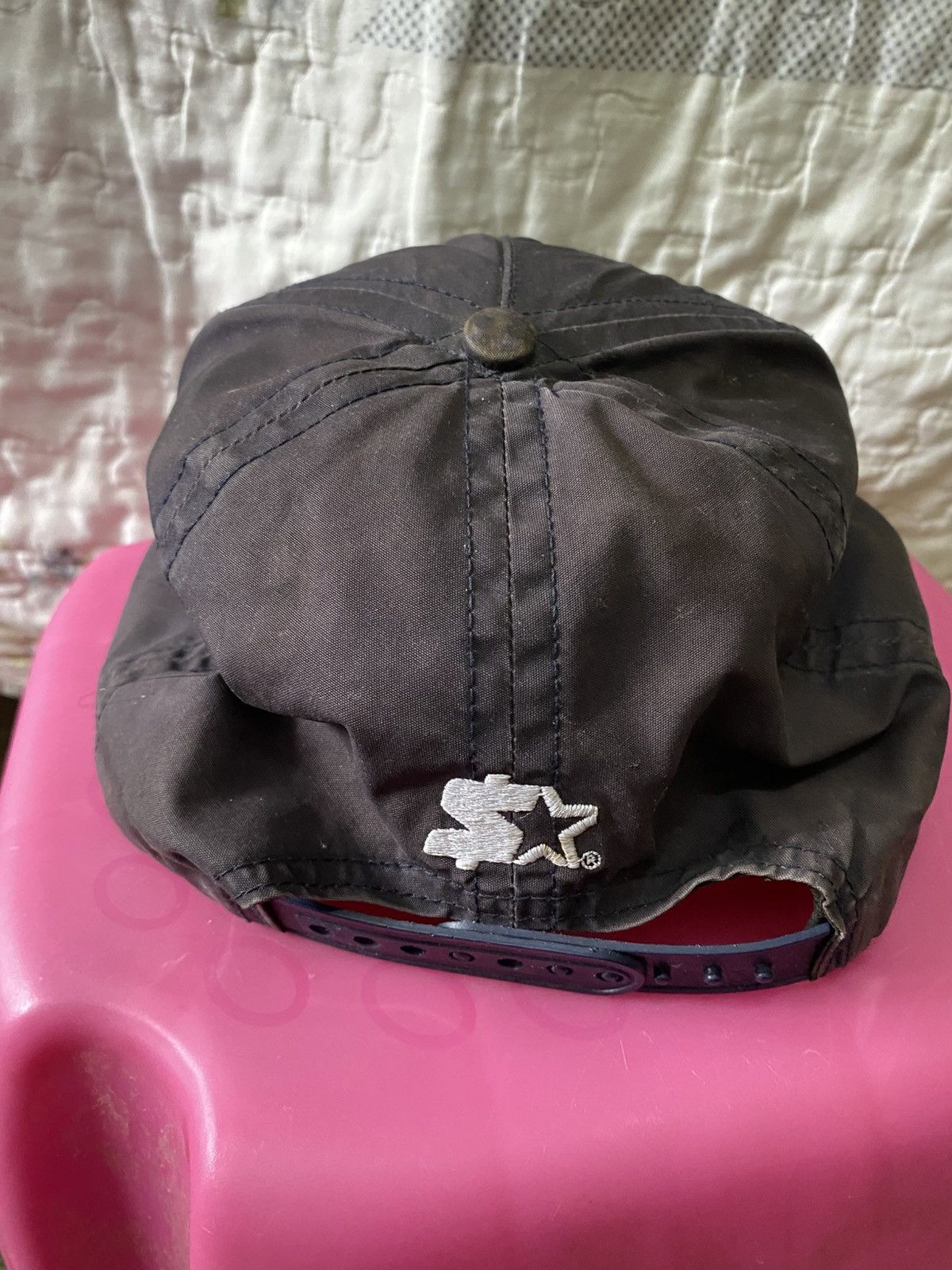 Supreme Vintage Supreme Bling X Starter Faded All Over Snapback Size ONE SIZE - 4 Thumbnail