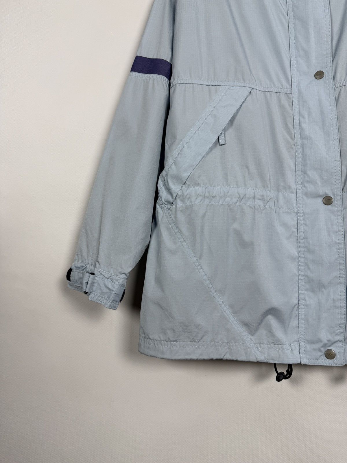 Reebok Women’s Vintage 90s Reebok Nylon Jacket Windbreaker Size L Size L / US 10 / IT 46 - 4 Thumbnail