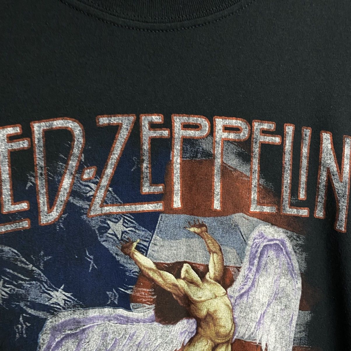 Band Tees Vintage Led Zeppelin Big Graphic Logo rock band tee size L Size US L / EU 52-54 / 3 - 3 Thumbnail