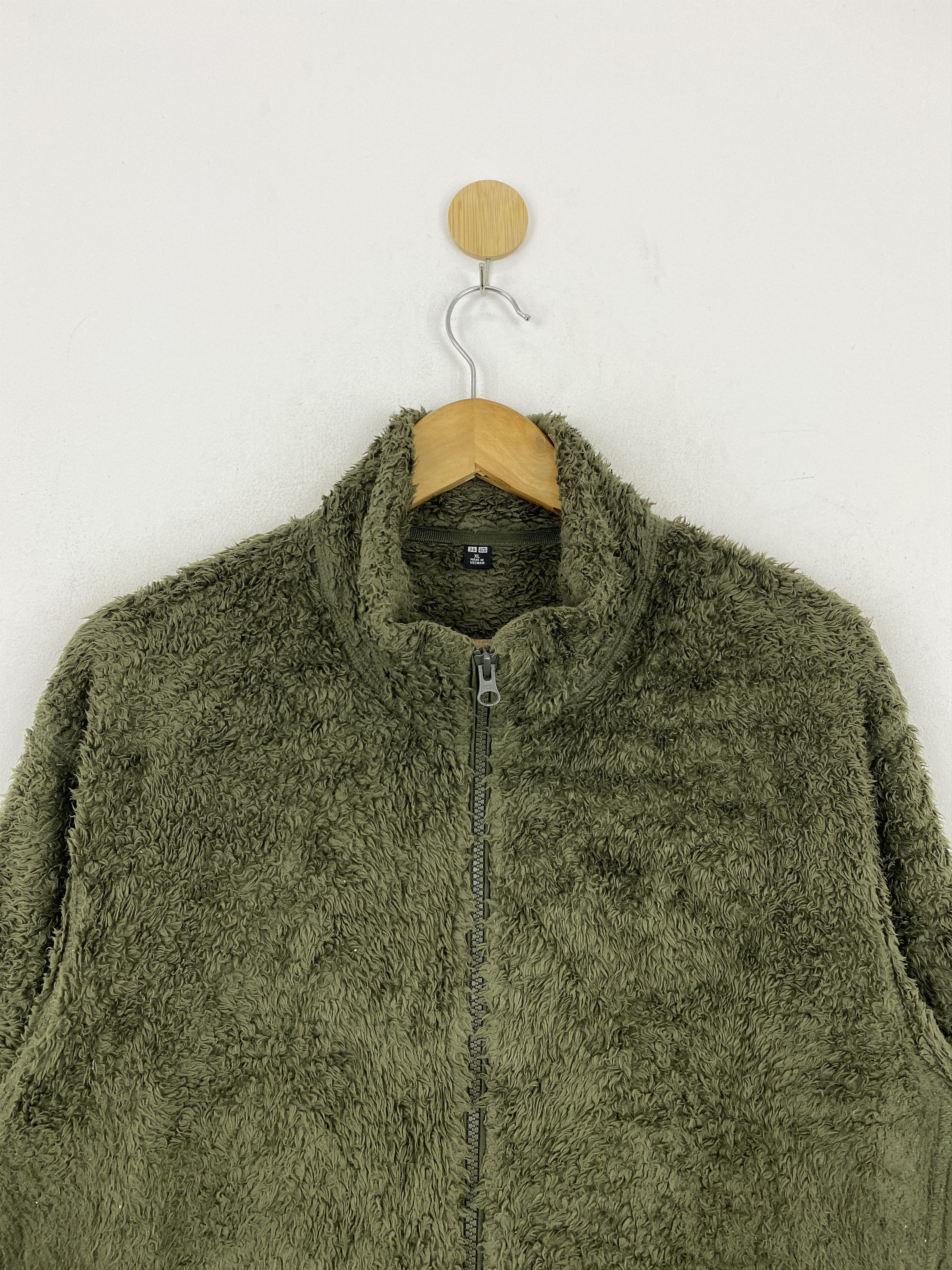 Uniqlo Japanese Brand Uniqlo Zipper Ups Fleece Sherpa Jacket JA0069 Size US XL / EU 56 / 4 - 2 Thumbnail
